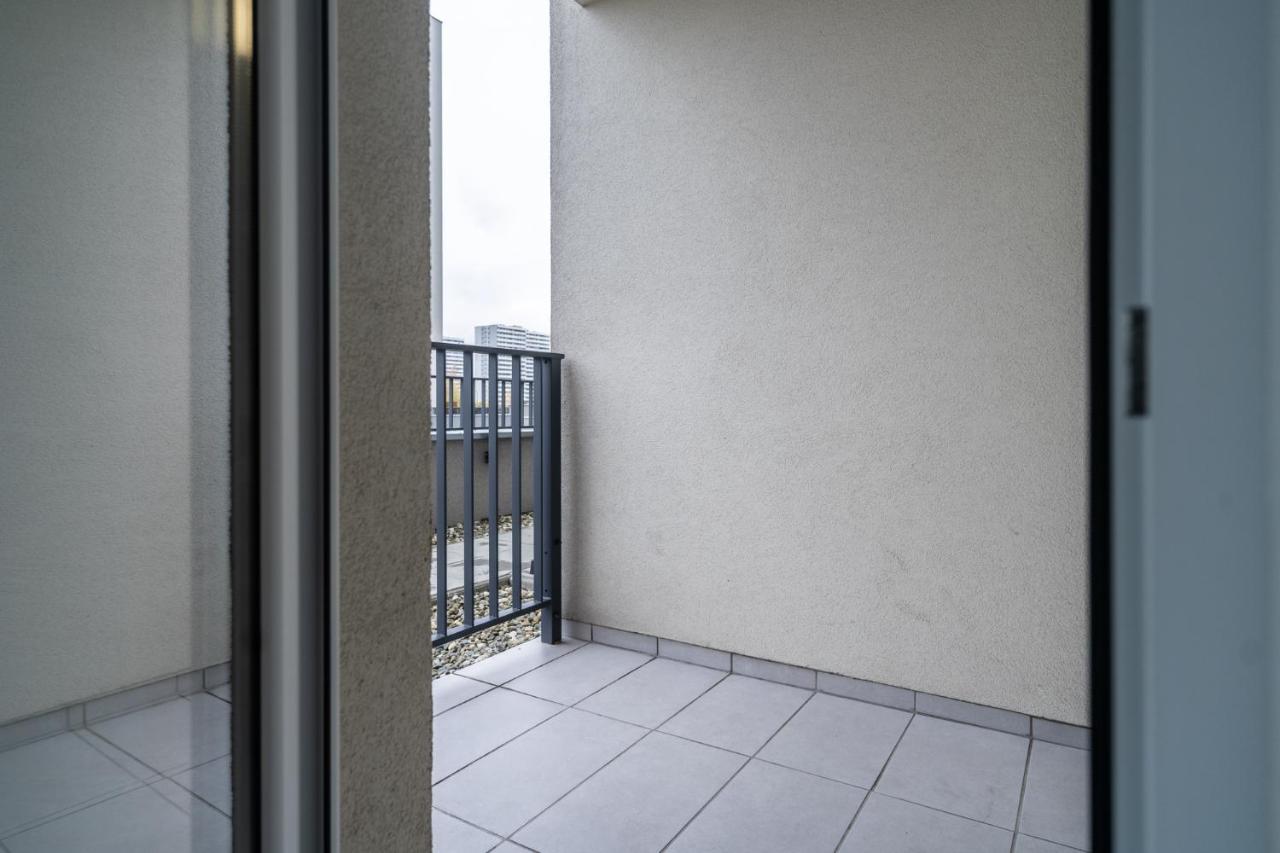 Park Slaski Modern Studio Катовице Экстерьер фото